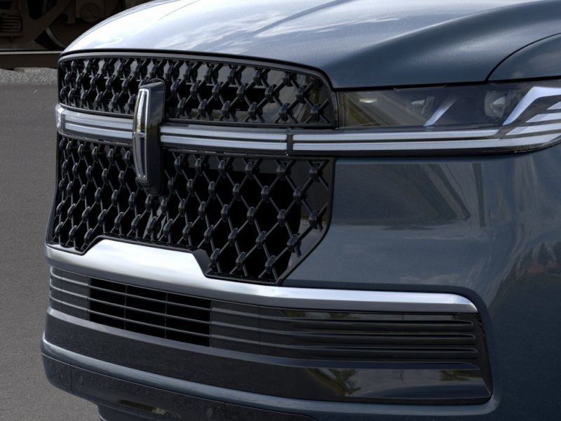 new 2026 Lincoln Navigator L car, priced at $112,590