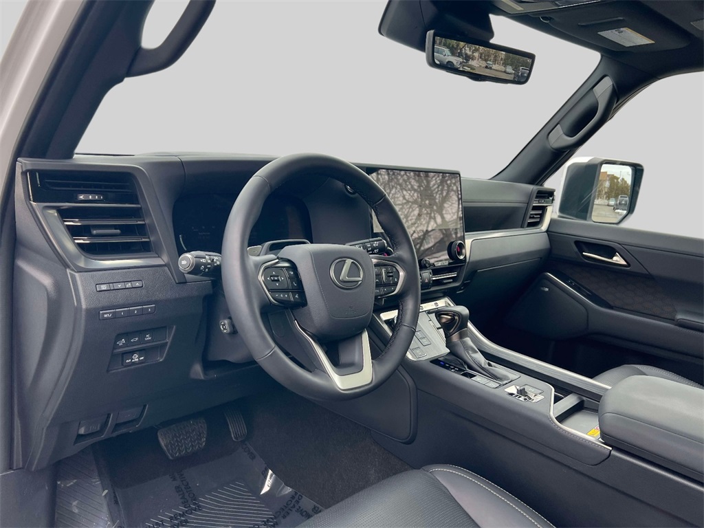 used 2025 Lexus GX car, priced at $90,995