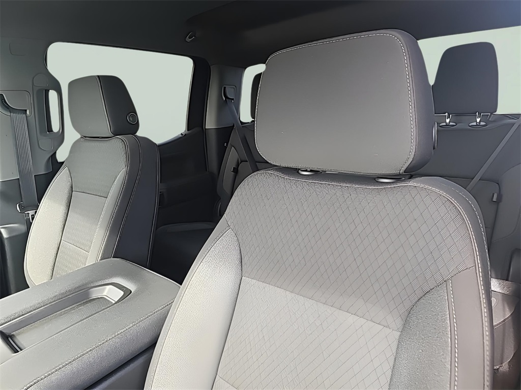 2022 Chevrolet Silverado 1500 RST photo 3
