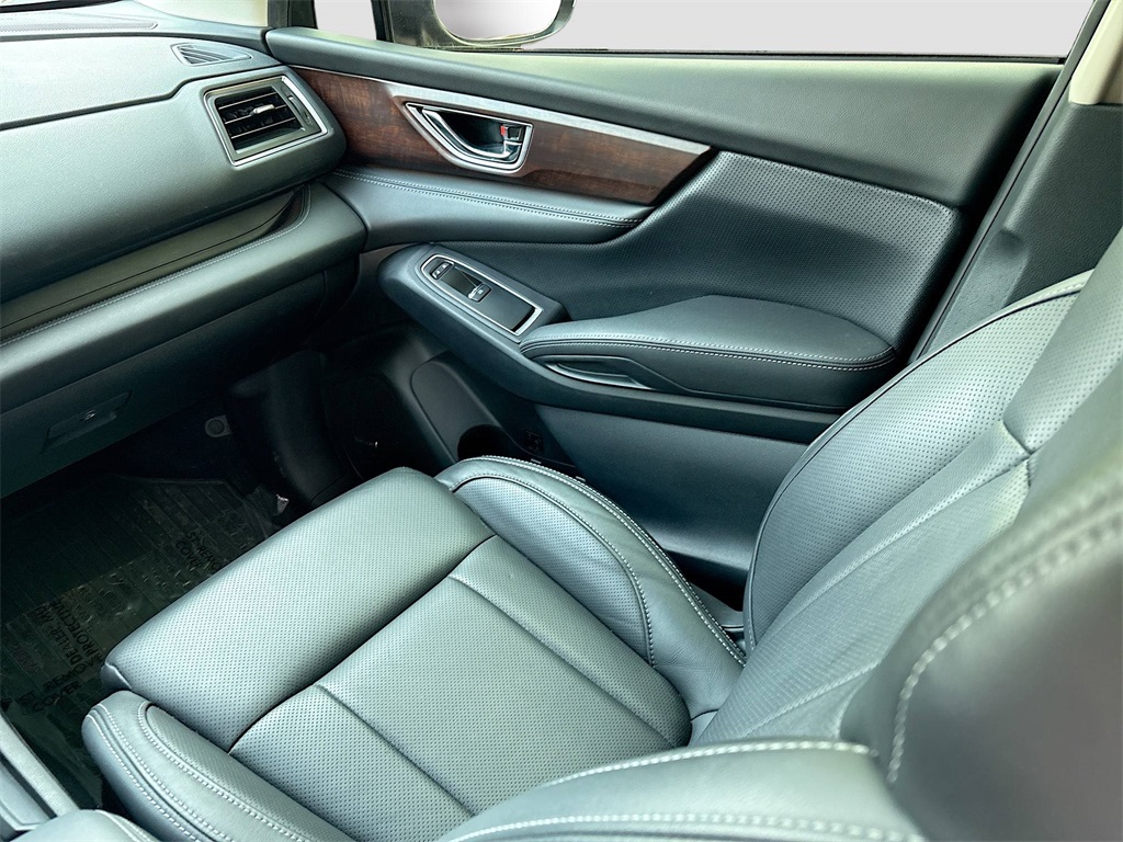 2024 Subaru Ascent Touring photo 22