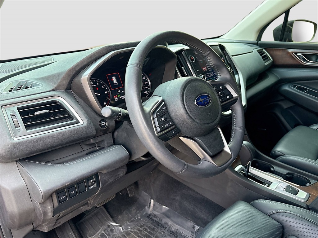 2024 Subaru Ascent Touring photo 7