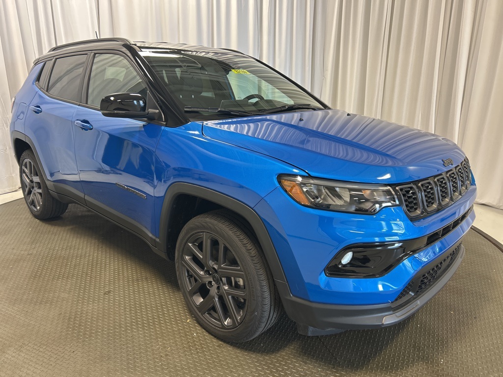 new 2026 Jeep Compass car, priced at $32,999