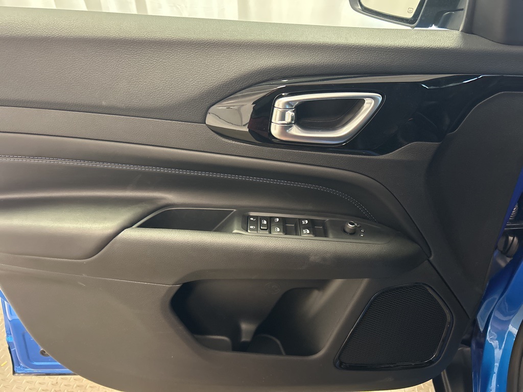 new 2026 Jeep Compass car, priced at $32,999