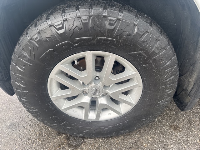 2019 Nissan Frontier SV photo 10