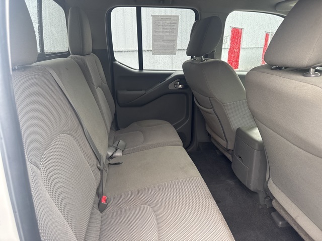 2019 Nissan Frontier SV photo 7