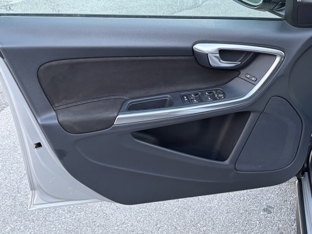 used 2018 Volvo V60 car, priced at $27,995