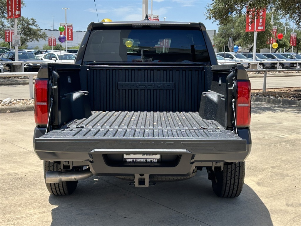 2025 Toyota Tacoma SR5 Double Cab photo 12