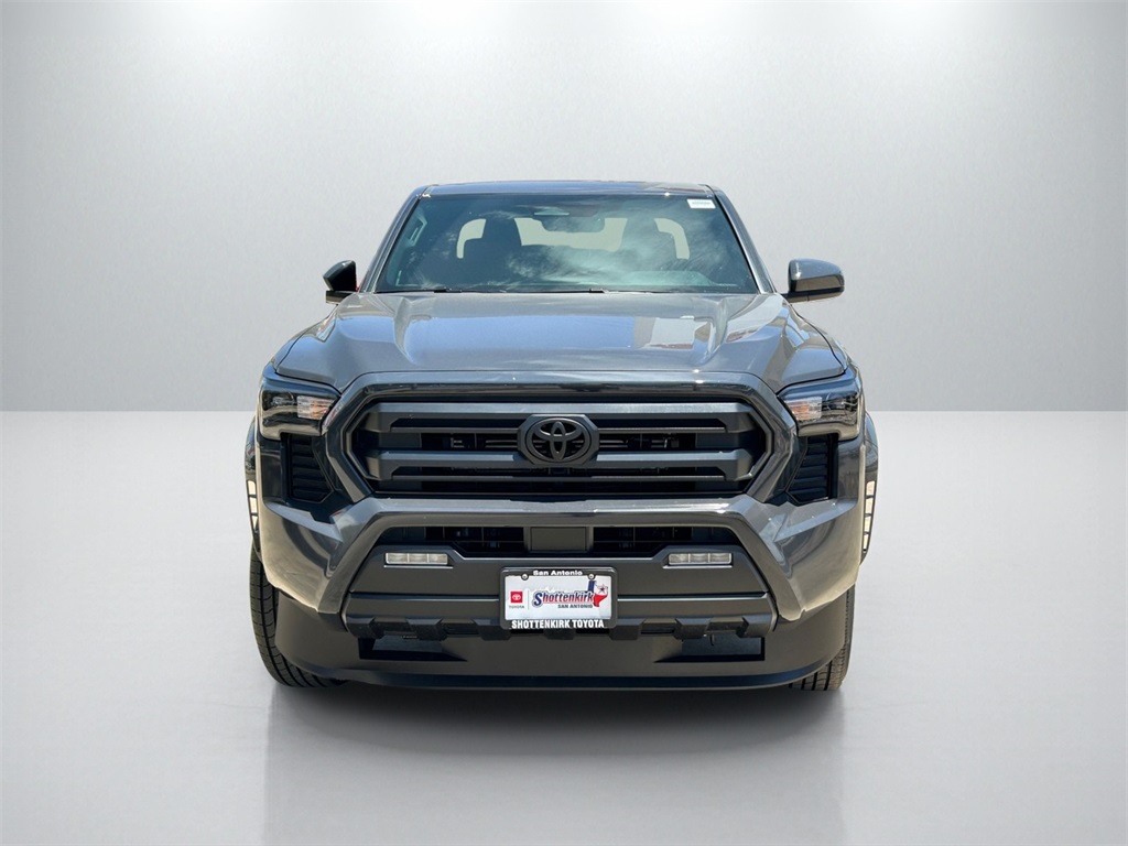 2025 Toyota Tacoma SR5 Double Cab photo 2