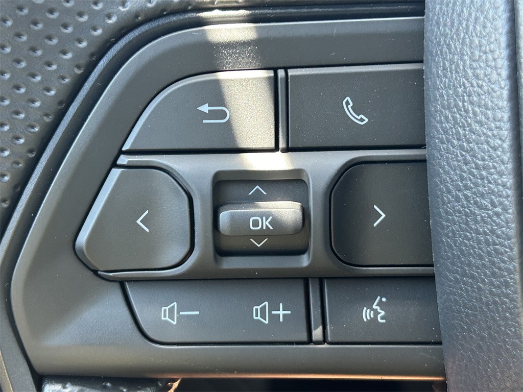 2025 Toyota Tacoma SR5 Double Cab photo 23