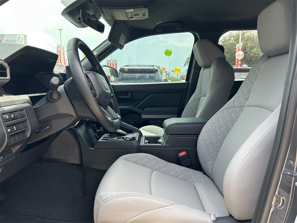 2025 Toyota Tacoma SR5 Double Cab photo 26