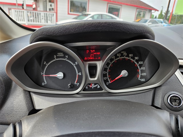 2013 Ford Fiesta Titanium photo 19