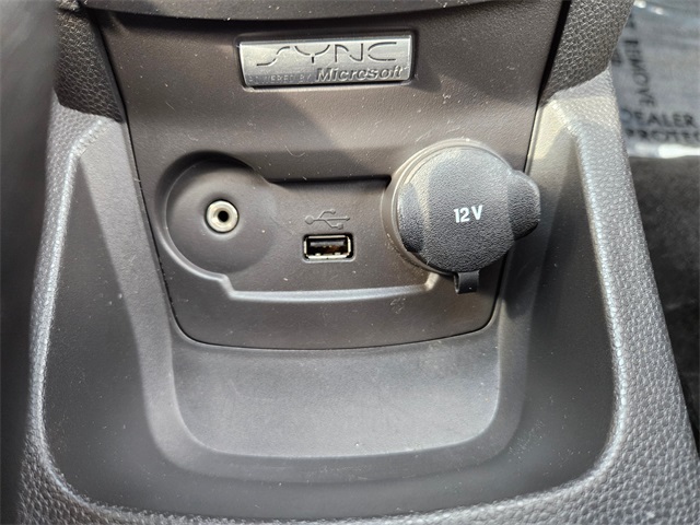 2013 Ford Fiesta Titanium photo 25