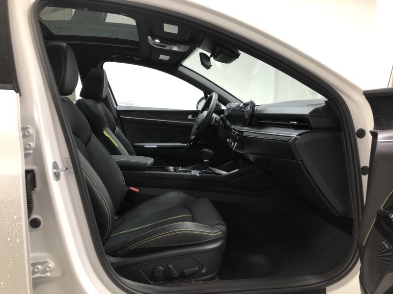 2026 Kia K5 GT photo 13