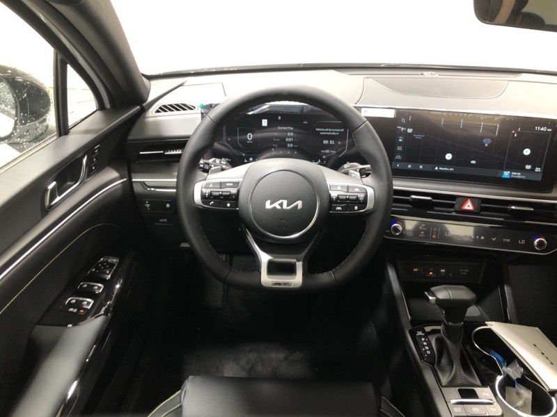 2026 Kia K5 GT photo 28