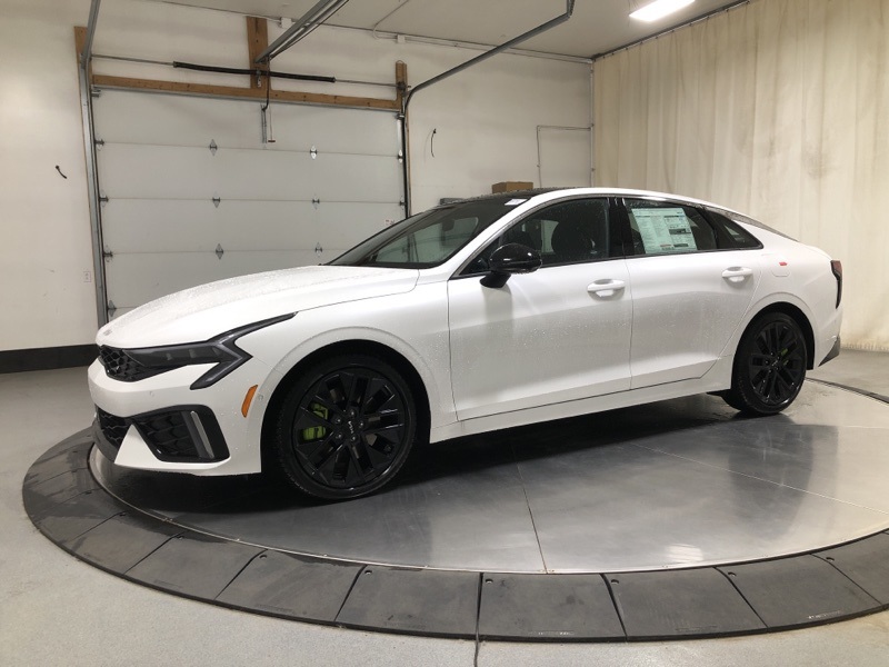 2026 Kia K5 GT photo 4
