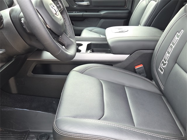 2025 Ram 1500 Rebel photo 15