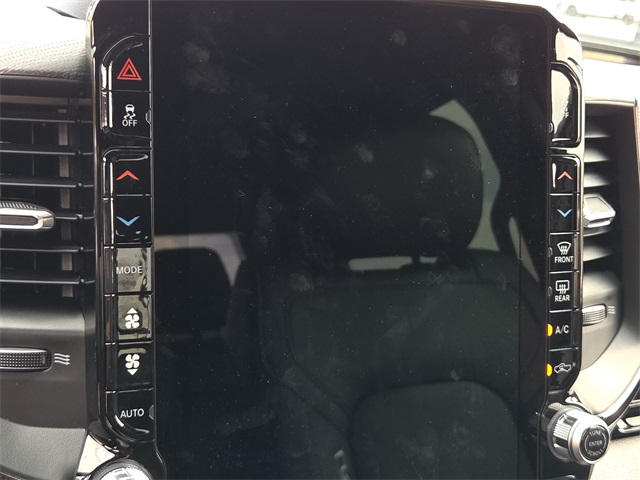 2025 Ram 1500 Rebel photo 17