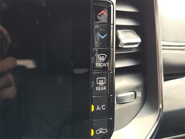 2025 Ram 1500 Rebel photo 20
