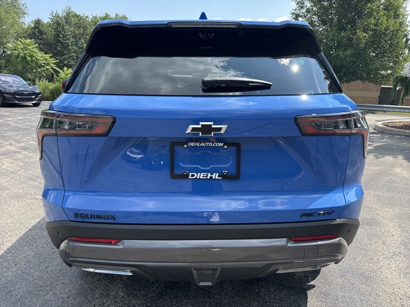 2026 Chevrolet Equinox ACTIV photo 4