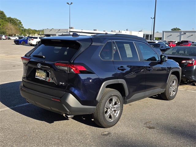 Used 2024 Toyota RAV4 XLE with VIN 2T3W1RFV5RW335682 for sale in Northfield, Minnesota