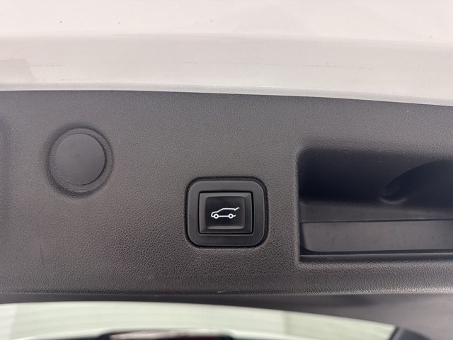 used 2018 Chevrolet Equinox car, priced at $17,988