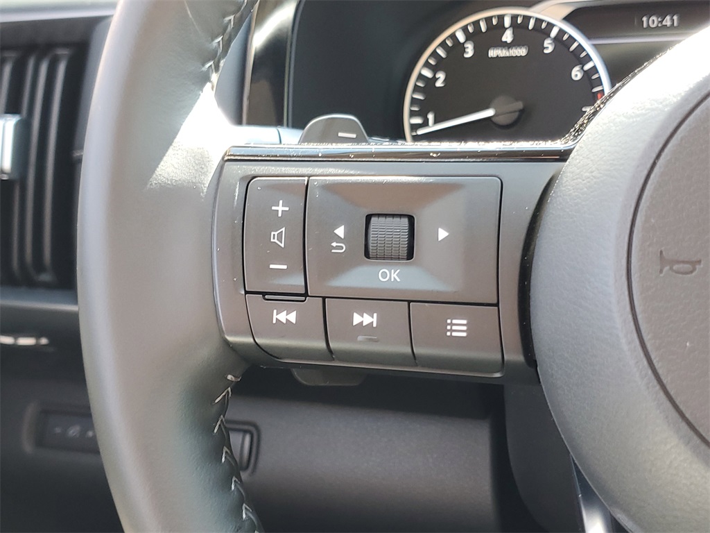 used 2025 Nissan Pathfinder car, priced at $35,995