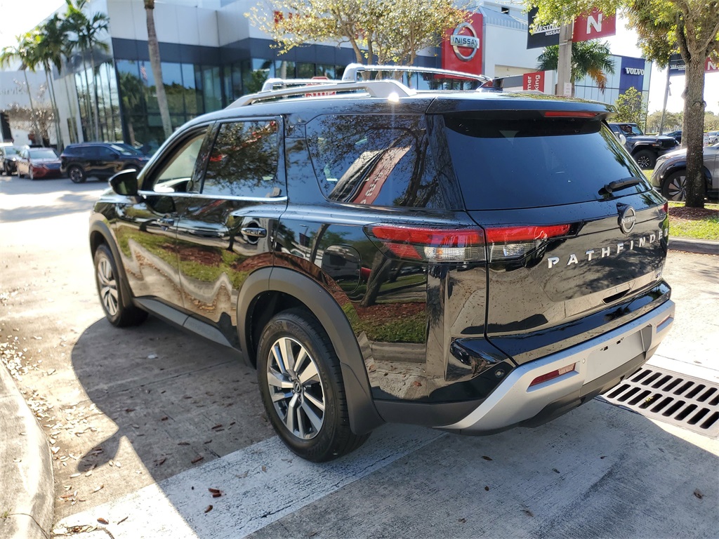 used 2025 Nissan Pathfinder car, priced at $35,995