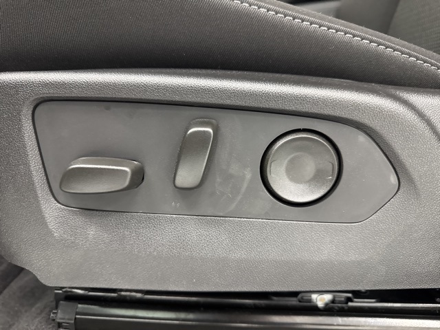 new 2026 Chevrolet Colorado car, priced at $36,495