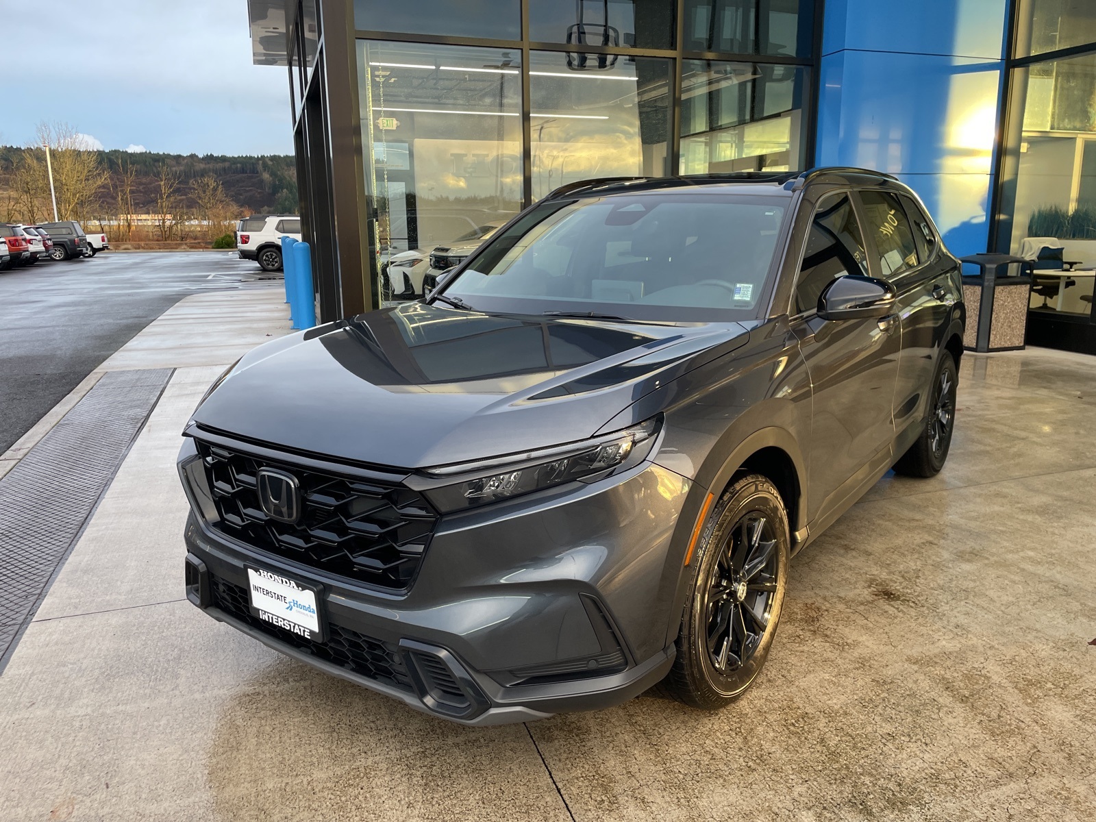 2025 Honda CR-V Sport-L's photo