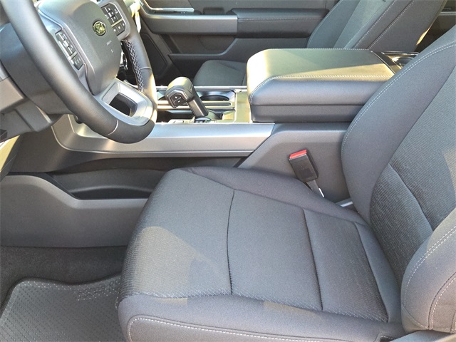 2025 Ford F-150 XLT photo 15