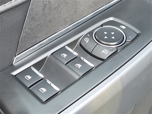 2025 Ford F-150 XLT photo 16