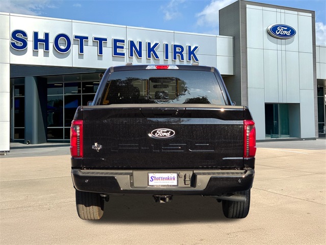 2025 Ford F-150 XLT photo 7