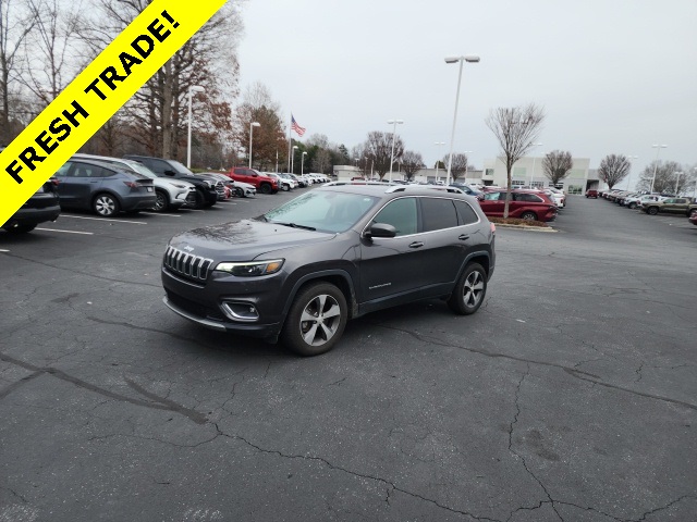 2019 Jeep Cherokee Limited's photo
