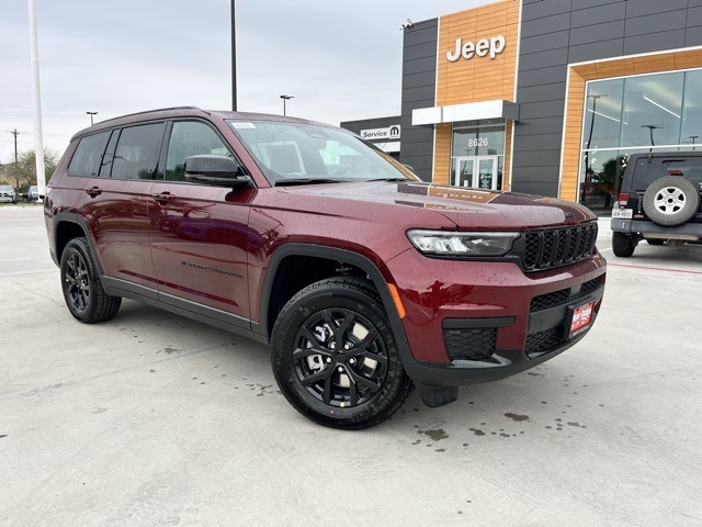 2025 Jeep Grand Cherokee L Altitude's photo