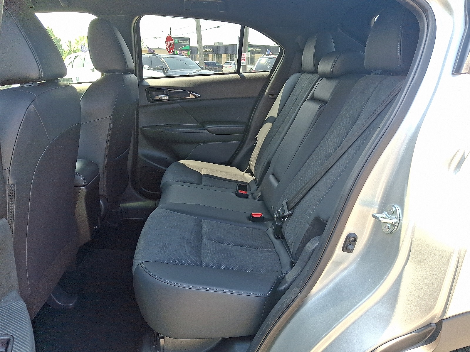 2025 Mitsubishi Eclipse Cross SEL photo 5