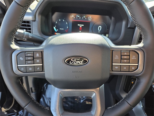 New 2025 Ford F-150 XLT 4D SuperCrew