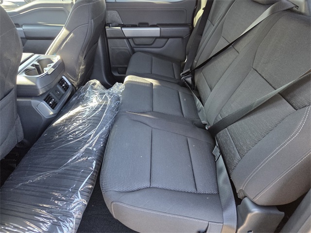 New 2025 Ford F-150 XLT 4D SuperCrew