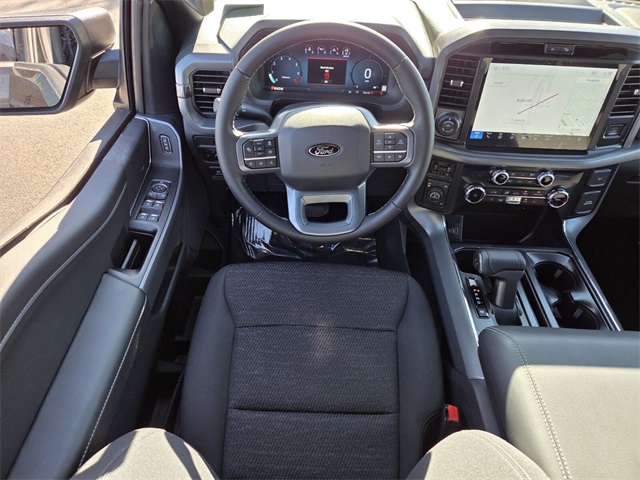 New 2025 Ford F-150 XLT 4D SuperCrew
