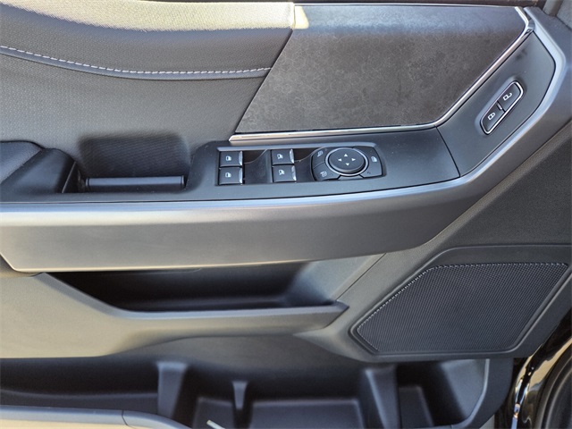 New 2025 Ford F-150 XLT 4D SuperCrew