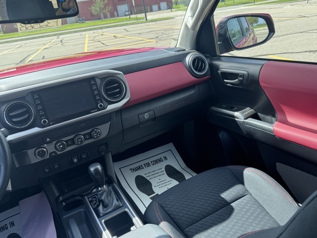 2020 Toyota Tacoma SR5 V6