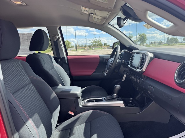 2020 Toyota Tacoma SR5 V6