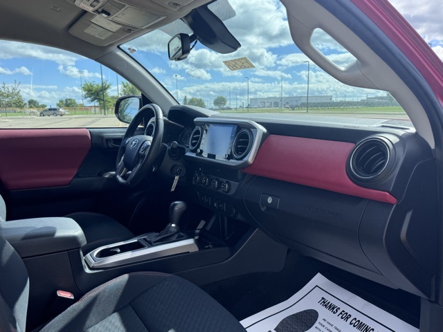 2020 Toyota Tacoma SR5 V6