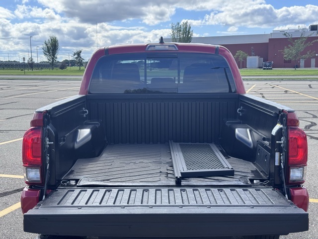 2020 Toyota Tacoma SR5 V6
