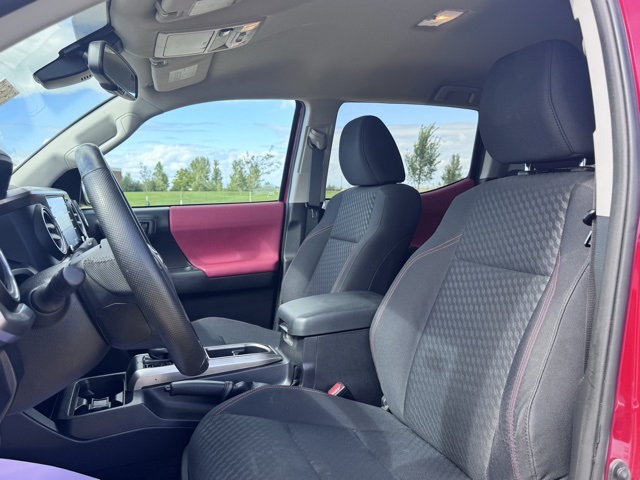 2020 Toyota Tacoma SR5 V6