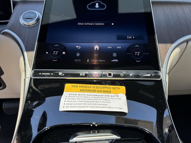 2025 Mercedes Benz GLC 300 4MATIC photo 17