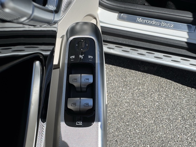 2025 Mercedes Benz GLC 300 4MATIC photo 21