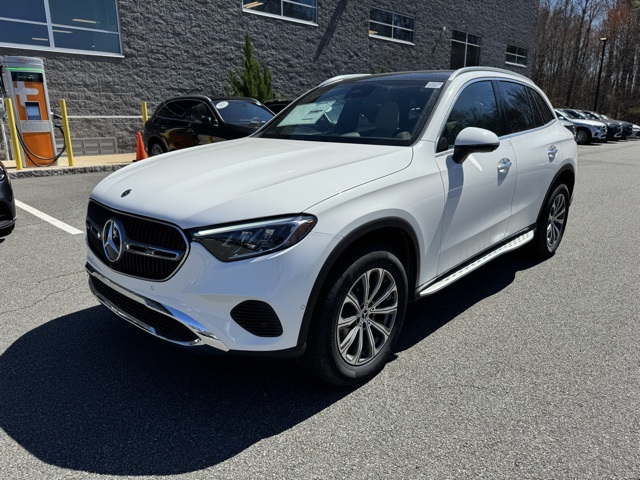 2025 Mercedes Benz GLC 300 4MATIC photo 7
