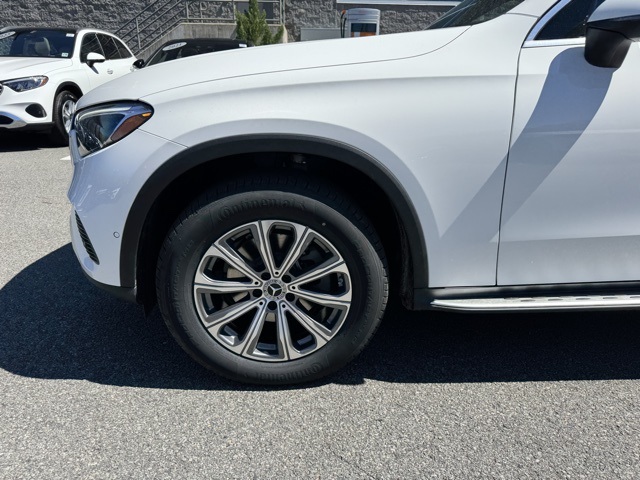 2025 Mercedes Benz GLC 300 4MATIC photo 9