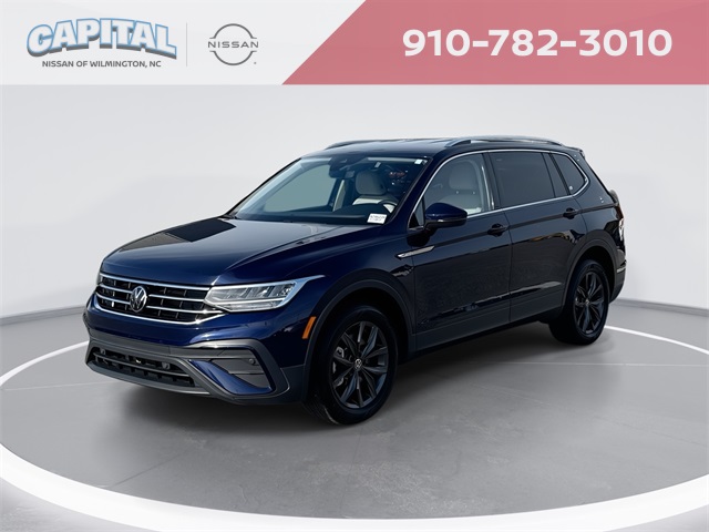 2023 Volkswagen Tiguan SE's photo