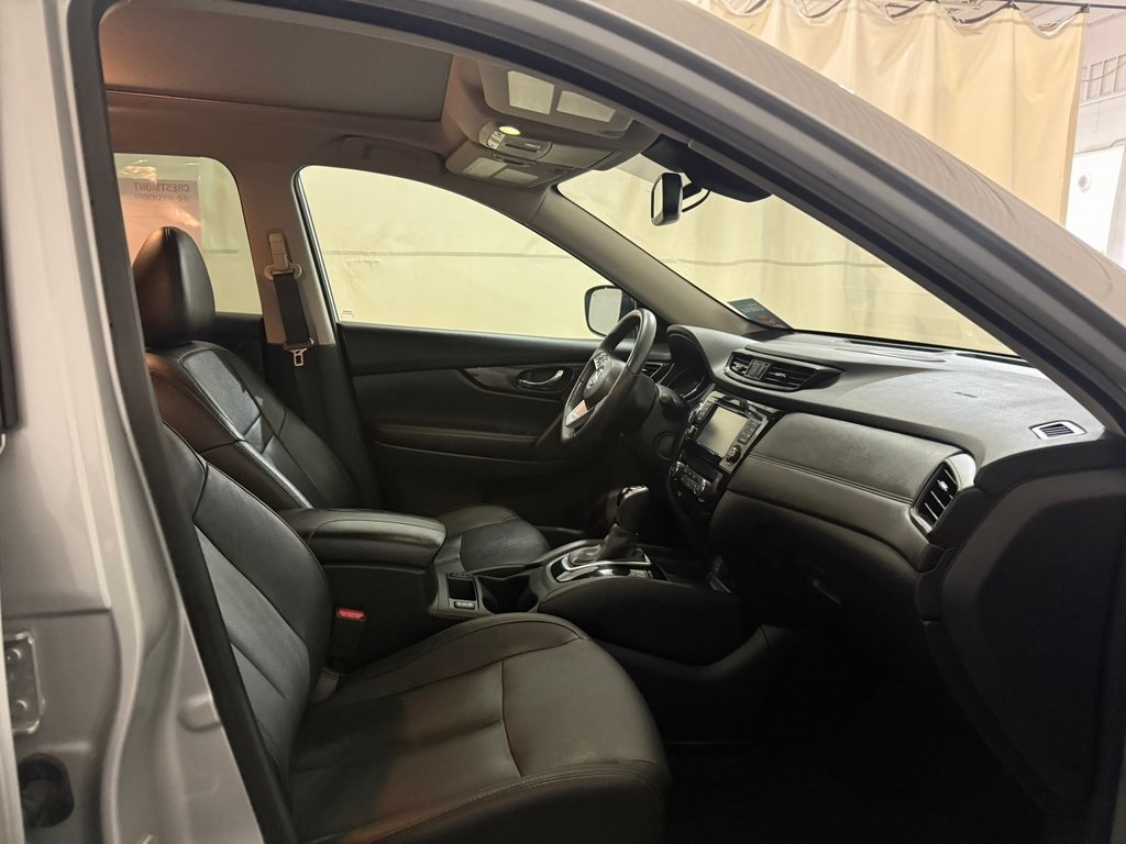 used 2017 Nissan Rogue car, priced at $12,997